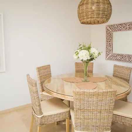 Apartment Granados 2022 *